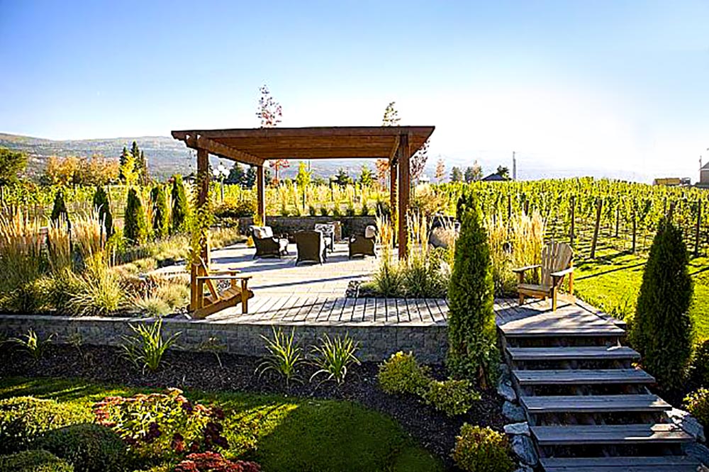 Aqua Gardens and Landscapes Ltd. , Kelowna, BC. | Landscapes that Look Good, Feel Good and Sound Good.